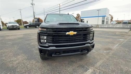 2024 Chevrolet Silverado 2500 Custom