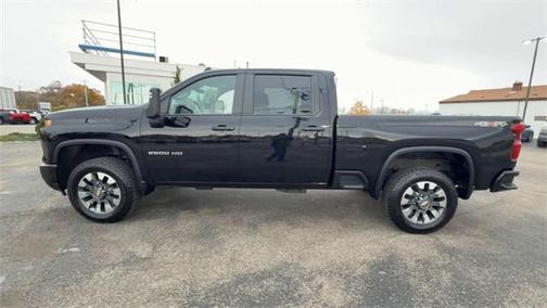 2024 Chevrolet Silverado 2500 Custom