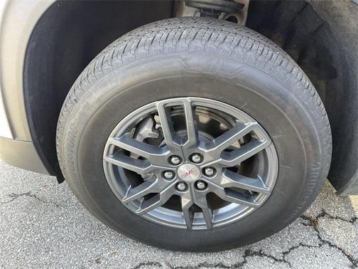 2025 GMC Acadia FWD Elevation