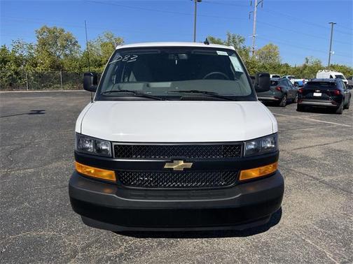 2025 Chevrolet Express 2500 RWD 2500 Regular Wheelbase WT