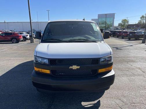 2025 Chevrolet Express 3500 RWD 3500 Regular Wheelbase WT