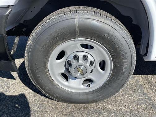 2025 Chevrolet Express 3500 RWD 3500 Regular Wheelbase WT