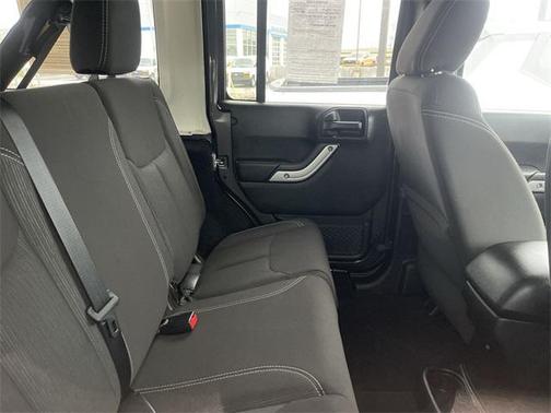 2018 Jeep Wrangler JK Unlimited Sahara