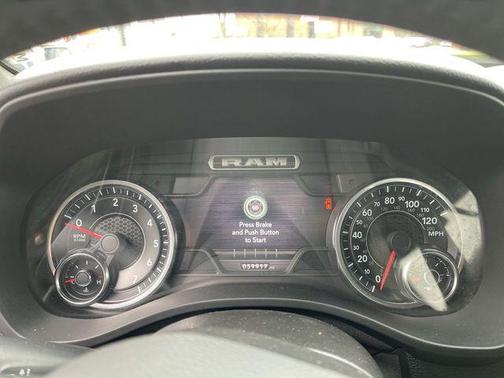 2021 RAM 1500 Big Horn/Lone Star