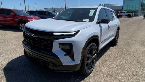 Polar White Tricoat 2026 Chevrolet Traverse RS