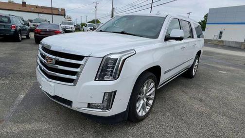 Crystal White Tricoat 2020 Cadillac Escalade ESV Premium Luxury