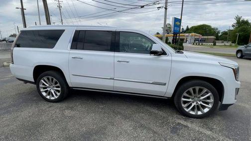 Crystal White Tricoat 2020 Cadillac Escalade ESV Premium Luxury