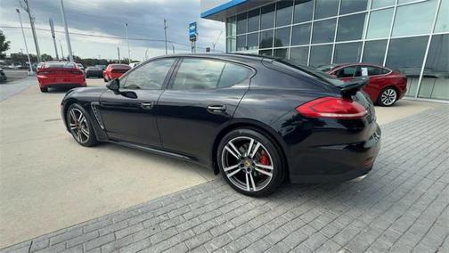 2015 Porsche Panamera Turbo