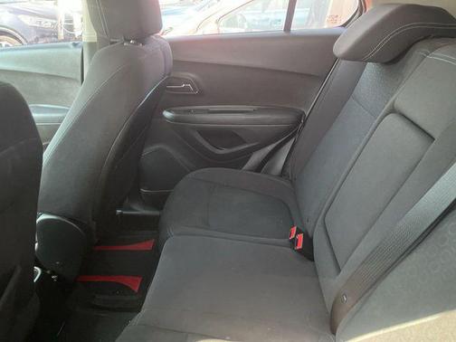 Crimson Metallic 2016 Chevrolet Trax LS