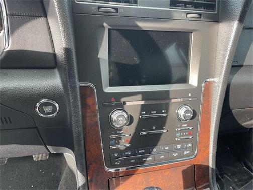 2017 Lincoln Navigator Select