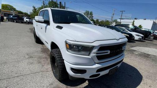 Bright White Clearcoat 2021 RAM 1500 Sport