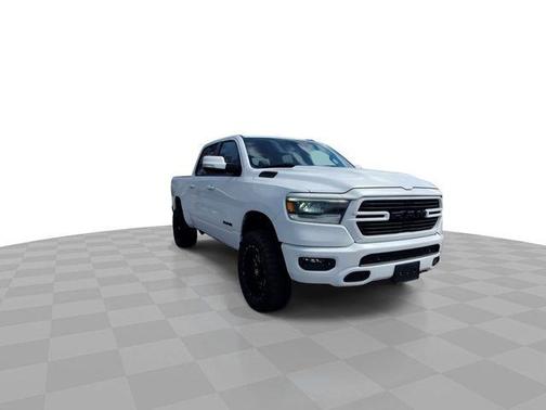Bright White Clearcoat 2021 RAM 1500 Sport