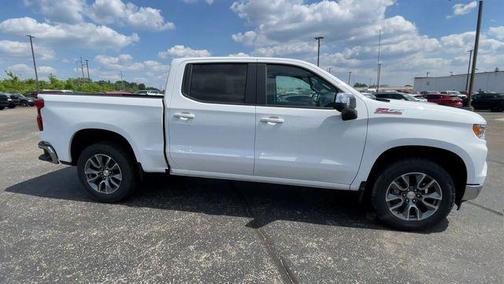 Summit White 2026 Chevrolet Silverado 1500 LT