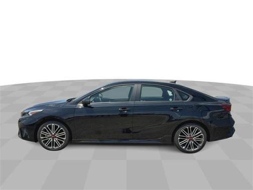 2022 Kia Forte GT