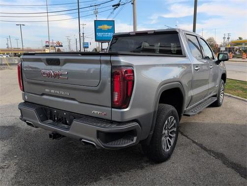 2021 GMC Sierra 1500 AT4