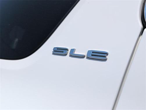 2022 GMC Acadia AWD SLE