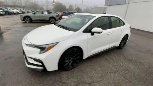 2023 Toyota Corolla Hybrid SE Infrared