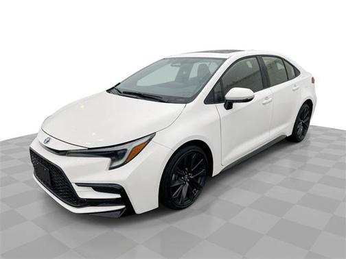 2023 Toyota Corolla Hybrid SE Infrared
