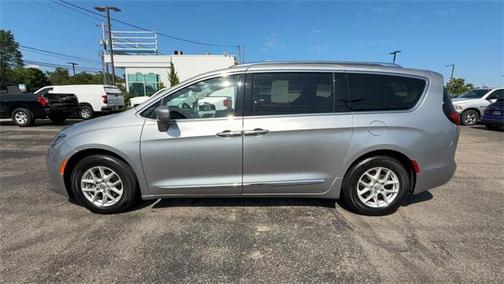 2020 Chrysler Pacifica Touring L