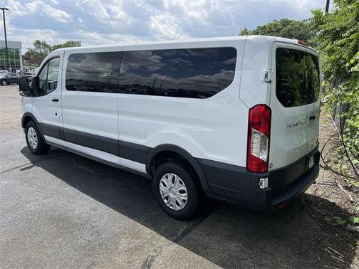 2022 Ford Transit-350 XLT