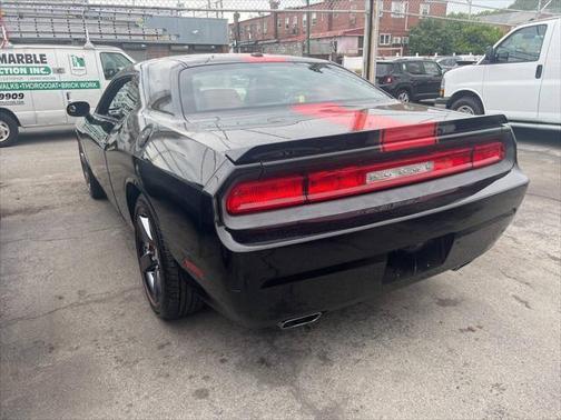 2012 Dodge Challenger SXT