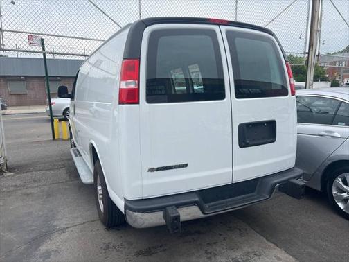 2023 Chevrolet Express 2500 RWD 2500 Regular Wheelbase WT