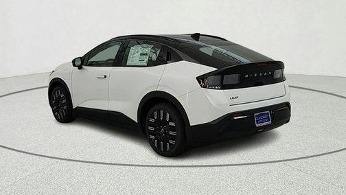 2026 Nissan Leaf PLATINUM+