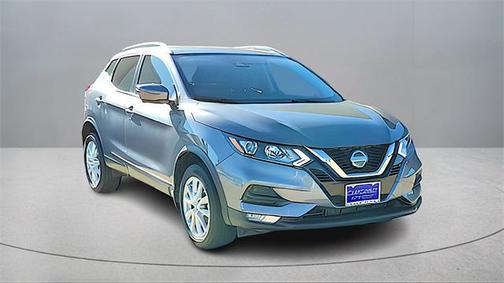 2022 Nissan Rogue Sport SV
