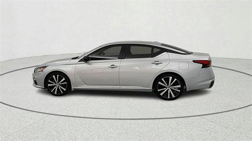 2020 Nissan Altima SR FWD