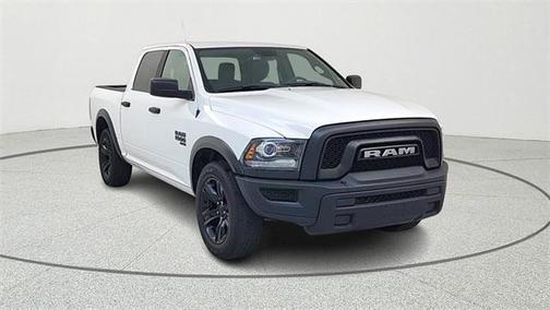2024 RAM 1500 Classic Warlock Crew Cab 4x2 5'7' Box