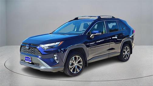 2023 Toyota RAV4 Hybrid XLE Premium