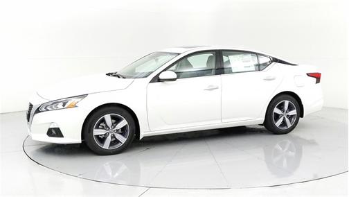 2022 Nissan Altima 2.5 SL