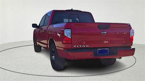 2023 Nissan Titan SV