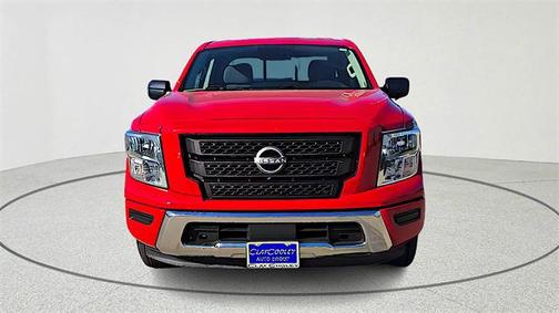 2023 Nissan Titan SV