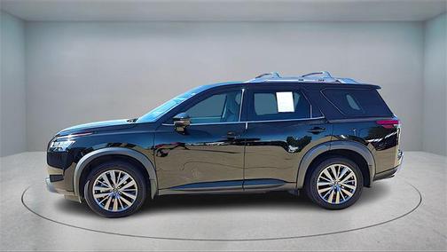 2024 Nissan Pathfinder SL FWD
