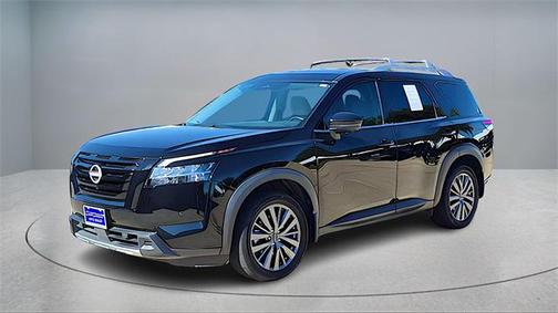 2024 Nissan Pathfinder SL FWD