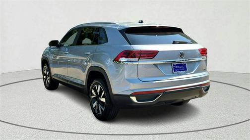 2024 Volkswagen Atlas Cross Sport 2.0T SE w/Technology 4MOTION