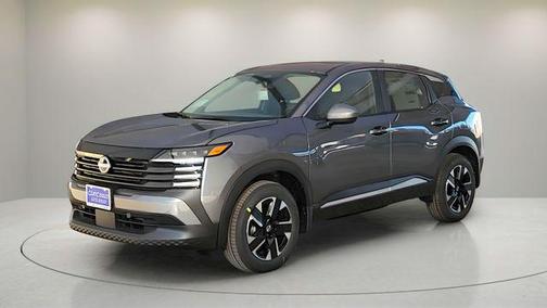 Gun Metallic 2025 Nissan Kicks SV