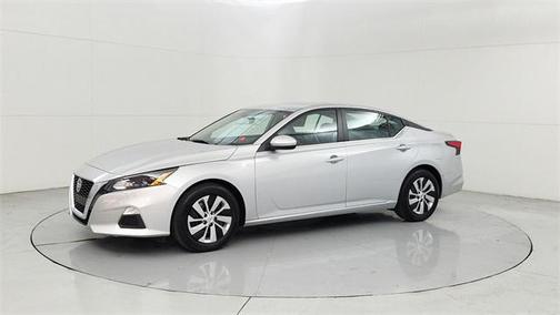 2022 Nissan Altima S FWD