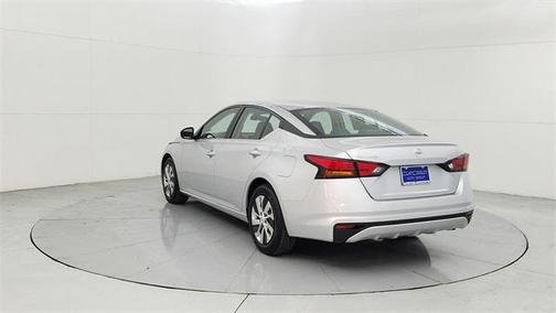 2022 Nissan Altima S FWD