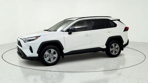 Ice Cap 2025 Toyota RAV4 Hybrid LE