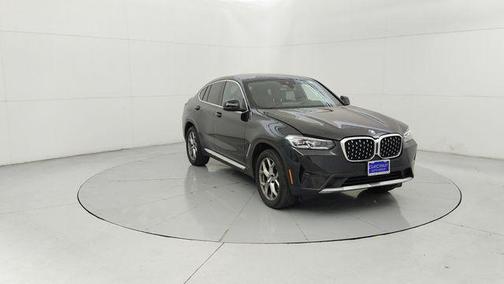 Black Sapphire Metallic 2025 BMW X4 xDrive30i