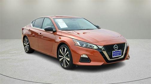 2020 Nissan Altima SR FWD