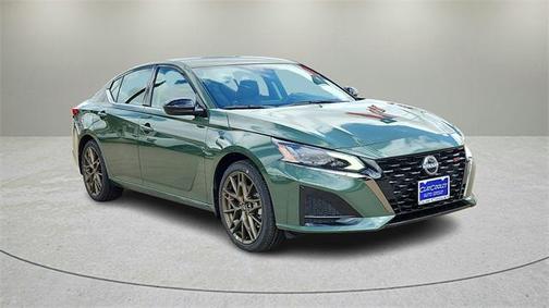 2025 Nissan Altima SR FWD