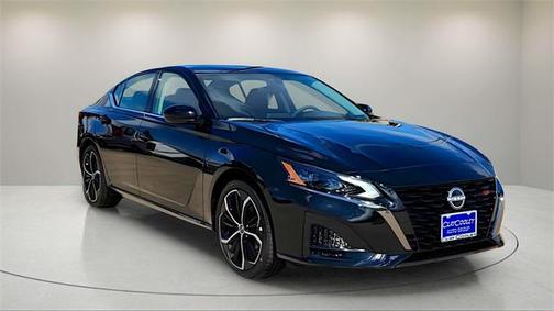 2025 Nissan Altima SR FWD