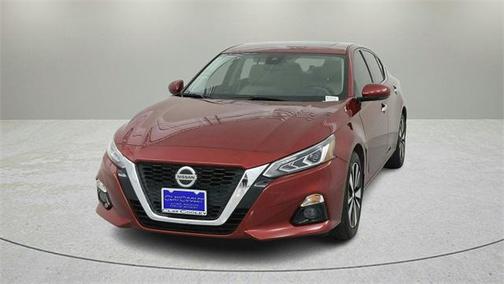 2022 Nissan Altima 2.5 SV