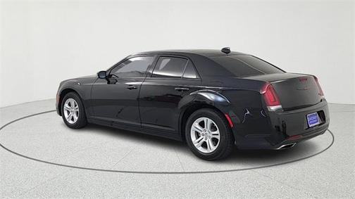2022 Chrysler 300 S