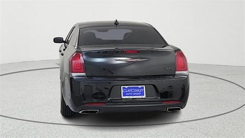2022 Chrysler 300 S