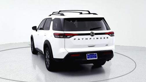Everest White Pearl Tricoat 2026 Nissan Pathfinder SV