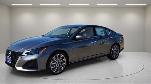 2025 Nissan Altima 2.5 SL